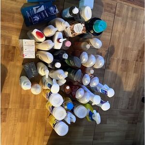 Bath Works And Bathroom Cleaning.